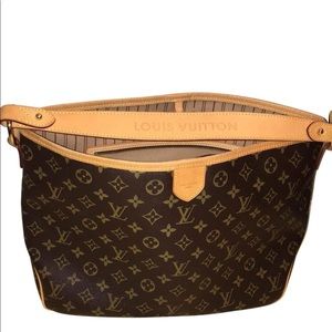 Louis Vuitton Delightful